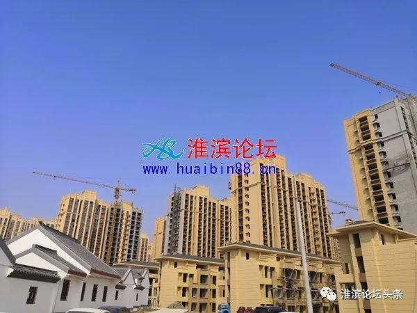 淮濱房?jī)r(jià)最新動(dòng)態(tài)，市場(chǎng)走勢(shì)與購(gòu)房指南，淮濱房?jī)r(jià)動(dòng)態(tài)更新，市場(chǎng)走勢(shì)分析與購(gòu)房指南