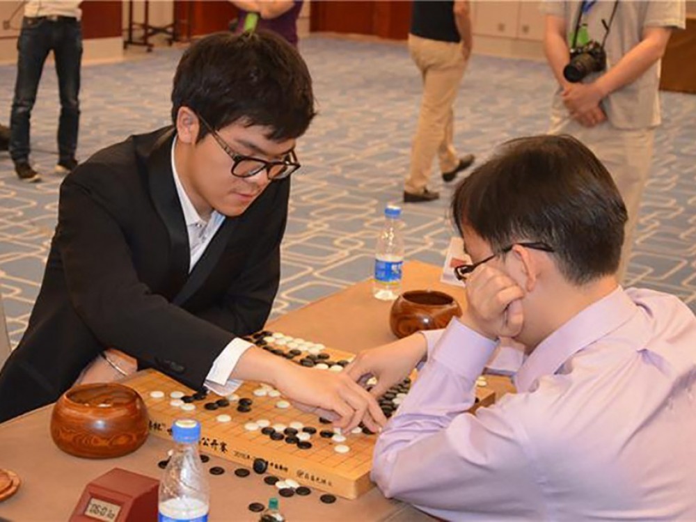 柯潔最新圍棋比賽視頻，熱血激戰(zhàn)，棋藝精湛，柯潔熱血圍棋激戰(zhàn)，棋藝精湛對決實(shí)錄