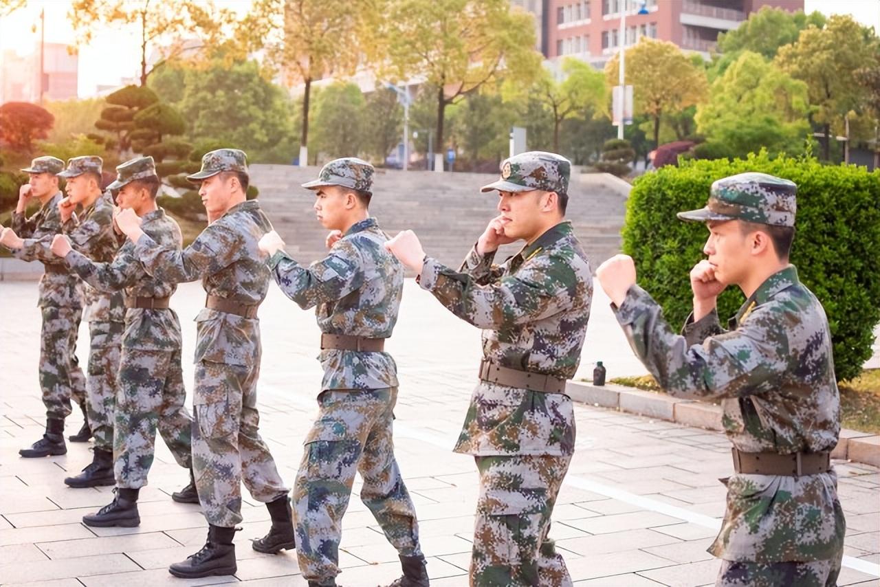 在部隊考研究生難嗎？探討軍人研究生教育的挑戰(zhàn)與機遇，軍人考研究生的挑戰(zhàn)與機遇，部隊研究生教育的探討之路