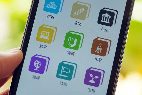 管家婆一肖一碼100%準資料大全,深度策略應用數據_app56.339