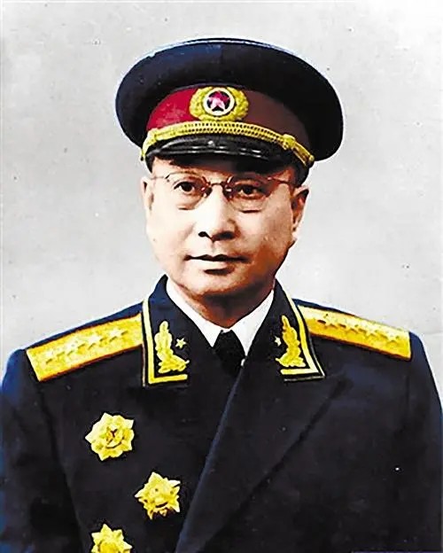 為什么只有第二野戰(zhàn)軍擁有政委？，第二野戰(zhàn)軍為何獨有政委？